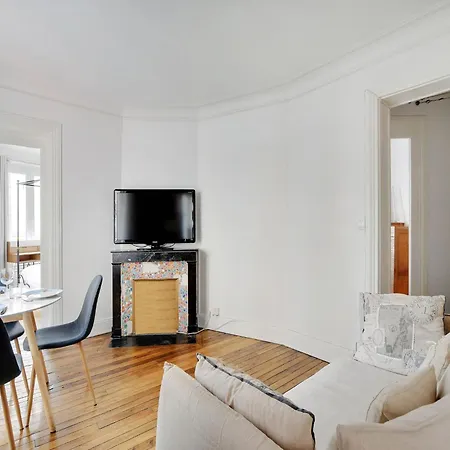 Appt 2 Bdr - Near Republique - Mobility Lease 아파트